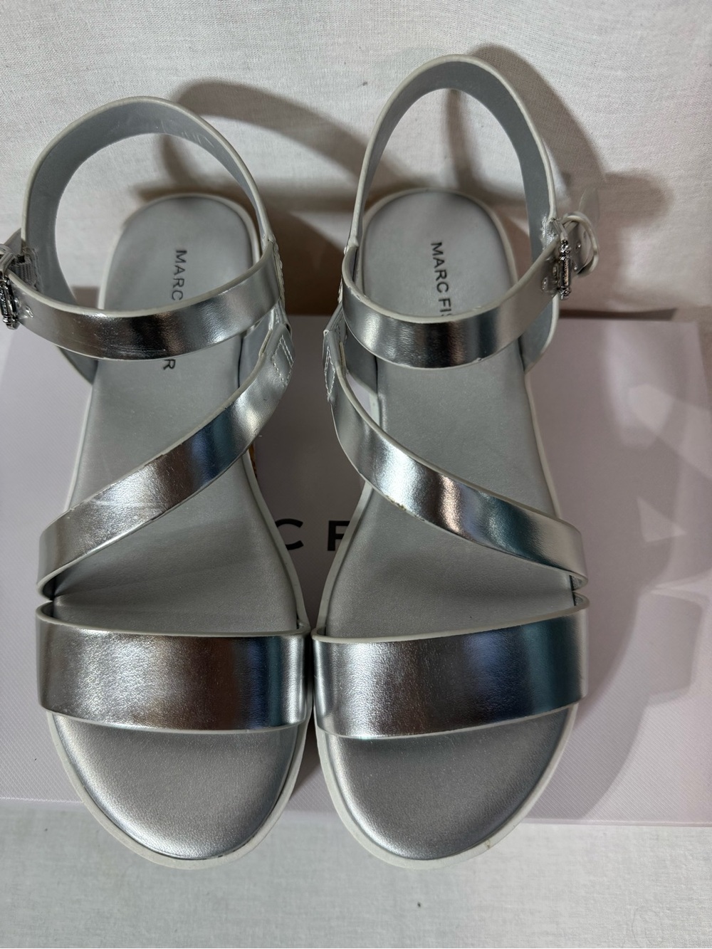 Marc Fisher Silver Metallic Strappy Sandals Size 6.5
